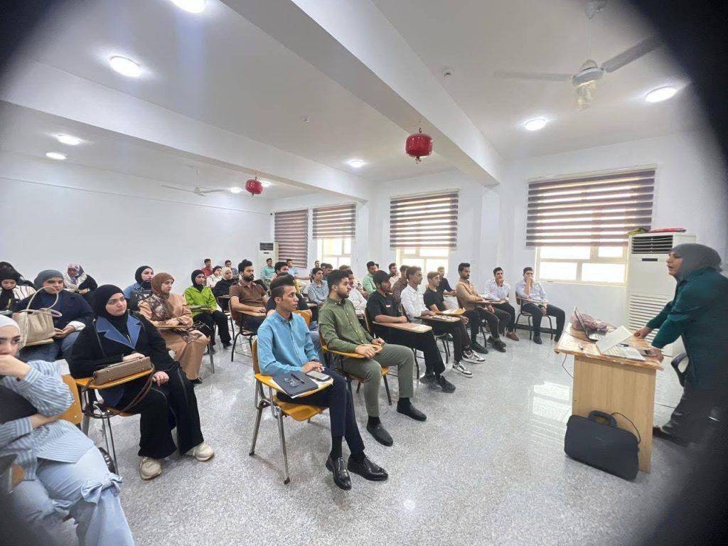 وحدة شؤون المرأة في كلية الإدارة والاقتصاد تقيم ندوة توعوية بعنوان “لا تبتزني… أنا أقوى”