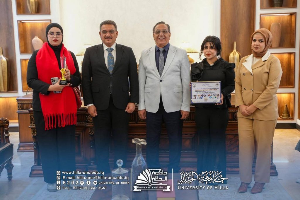 جامعة الحلة تتألق إبداعاً: رئيس الجامعة يكرم الطلبة الفائزين بالمركز الأول في مسابقة القصة القصيرة