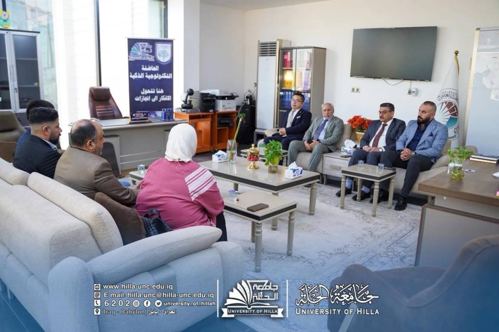 جامعة الحلة تنظم ورشة علمية بالتعاون مع شركة SINOTEC JV الصينية حول أحدث تقنيات الطاقة الشمسية